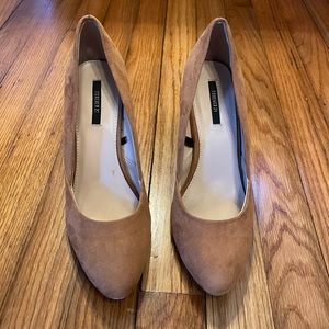 Forever 21 Tan Suede Heels